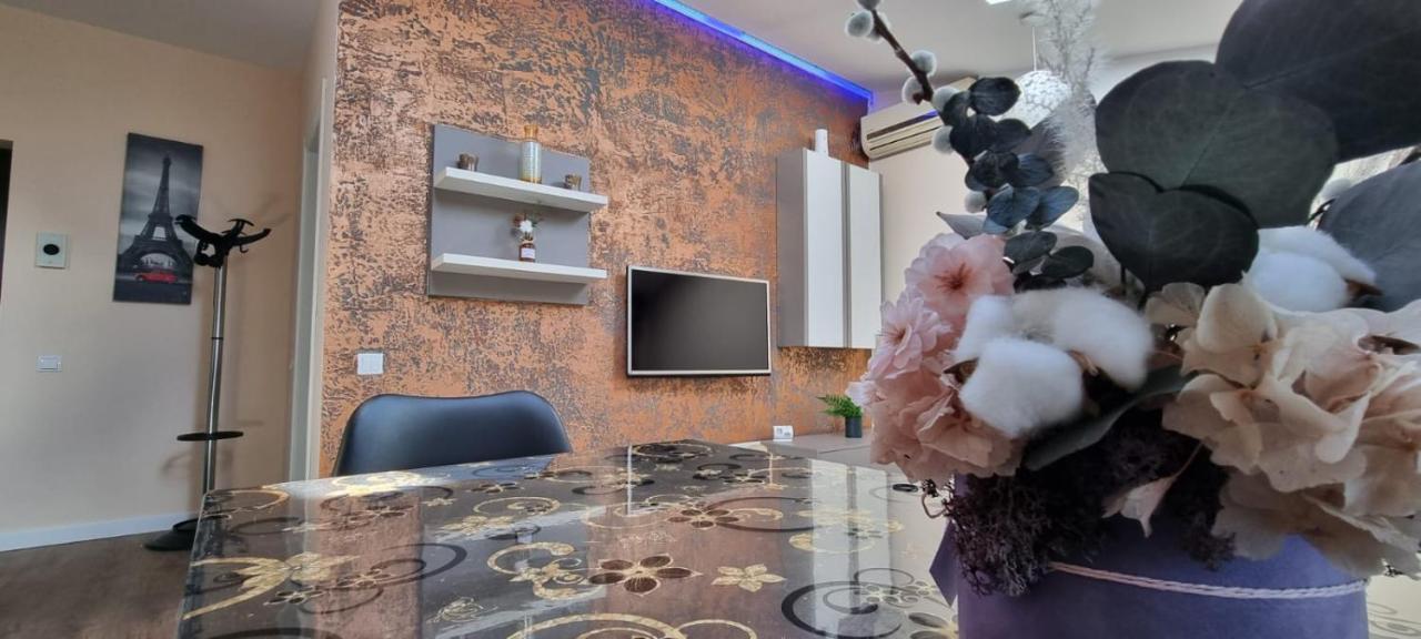 Airport Residence Яссы Экстерьер фото