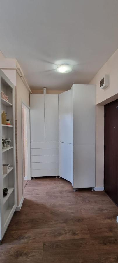 Airport Residence Яссы Экстерьер фото